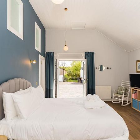 Stylish Self Contained Studio Near Glasgow Airport Apartment Lochwinnoch Exterior photo
