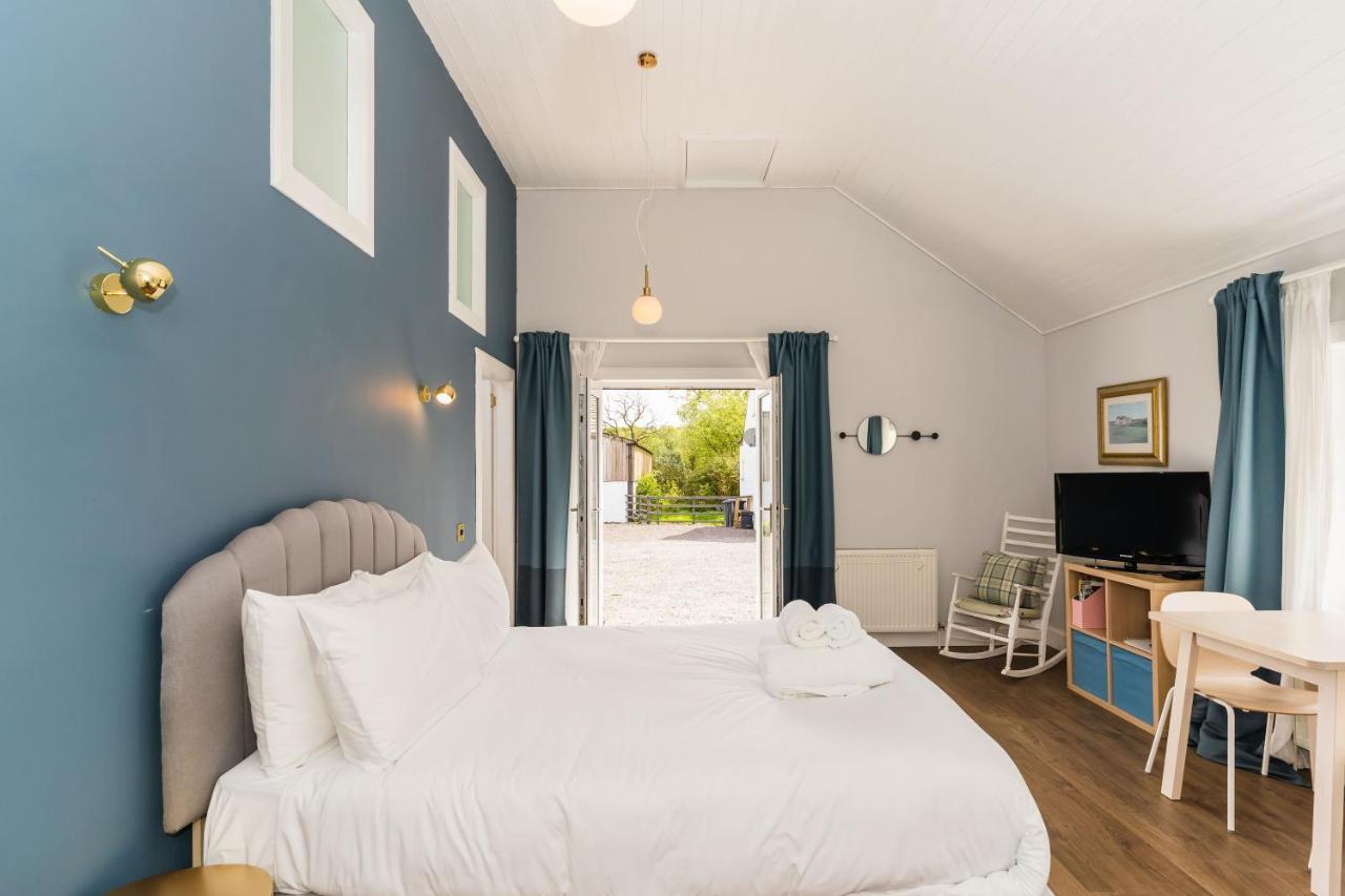 Stylish Self Contained Studio Near Glasgow Airport Apartment Lochwinnoch Exterior photo