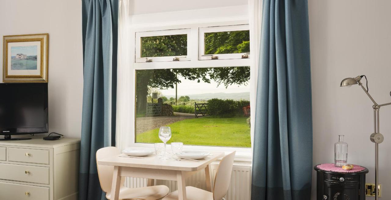 Stylish Self Contained Studio Near Glasgow Airport Apartment Lochwinnoch Exterior photo
